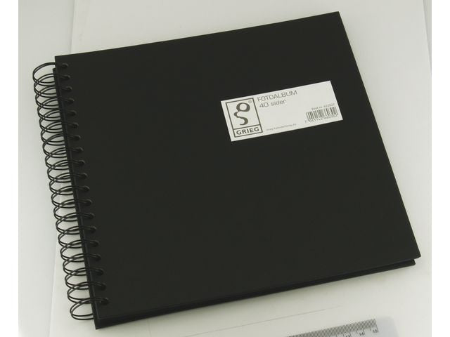 Photo album GRIEG medium 40 pages black