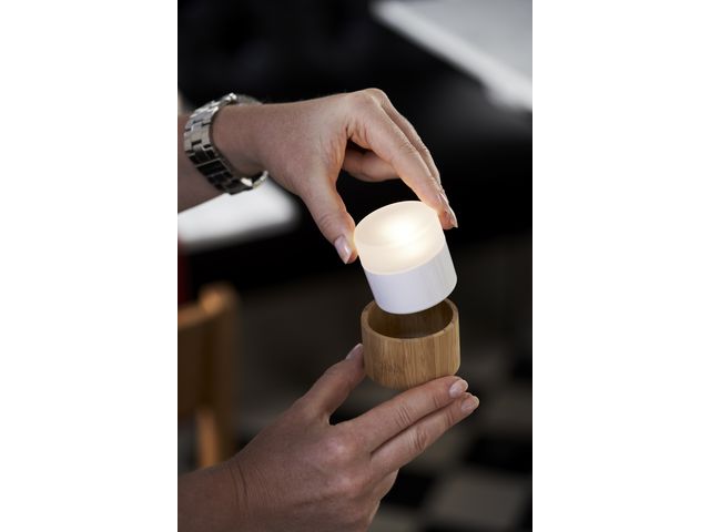 csv_image script asset.6348177.jpg