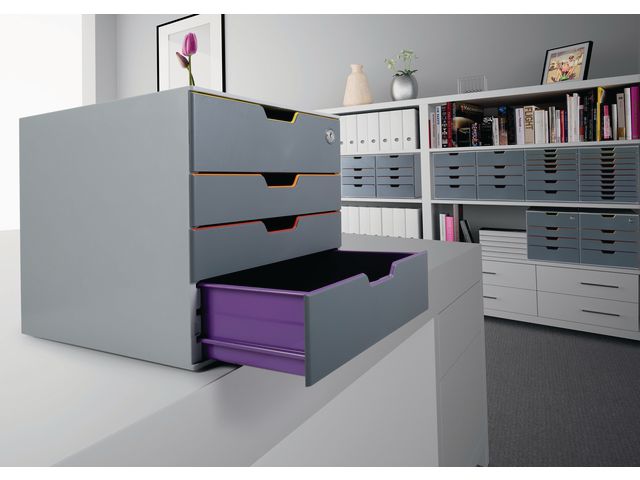 csv_image script asset.7629015.jpg