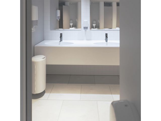 csv_image script asset.8118472.jpg